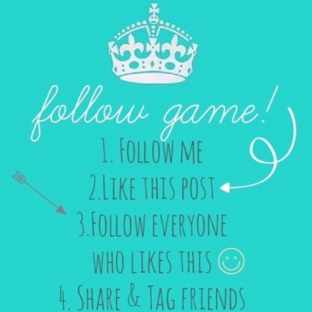 🥰MY FIRST FOLLOW ME GAME🥰